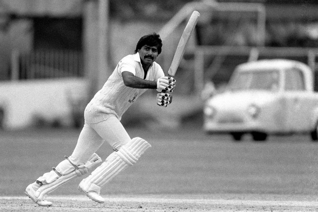Iconic Sixes