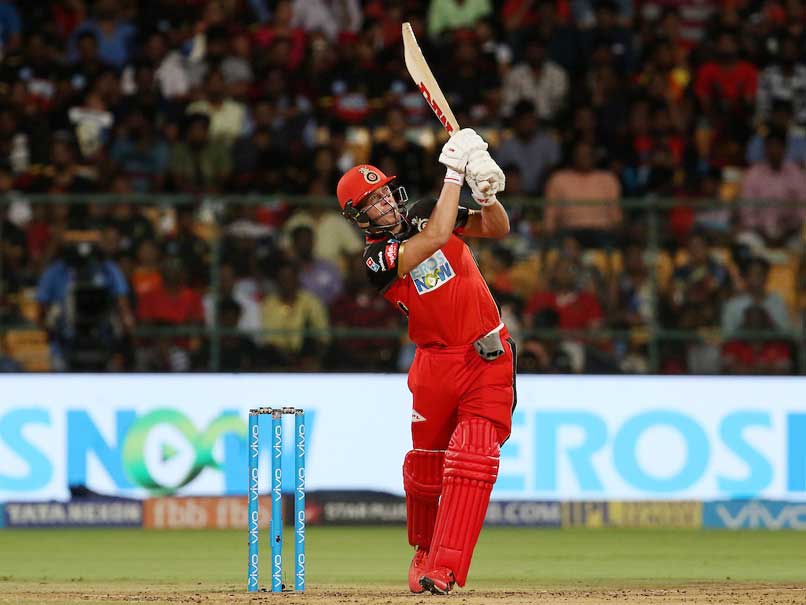 Boundary Catches in Cricket